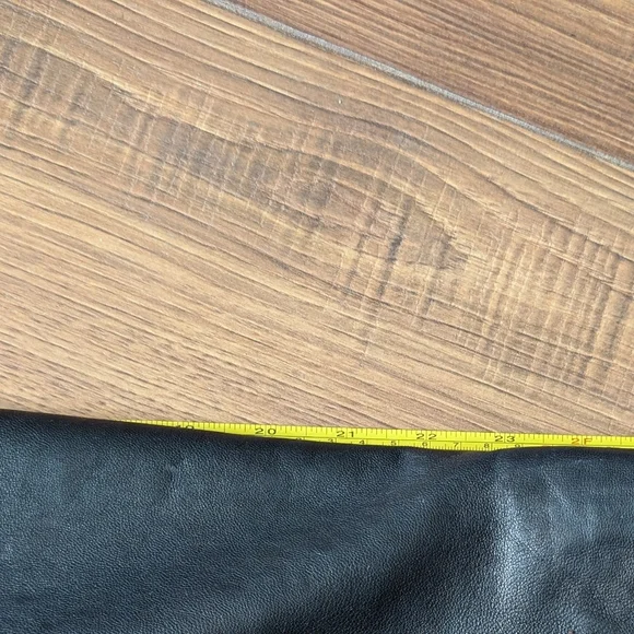 Women's Black Leather Jacket By TAHARI Size S - Picture 7 of 8